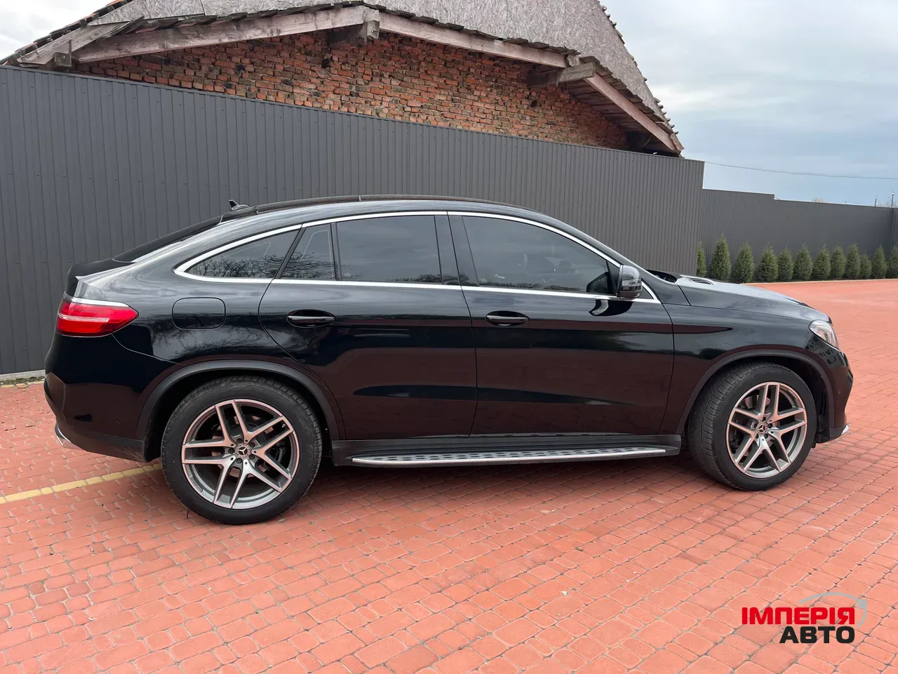 Mercedes-Benz GLE Coupe - фото 9