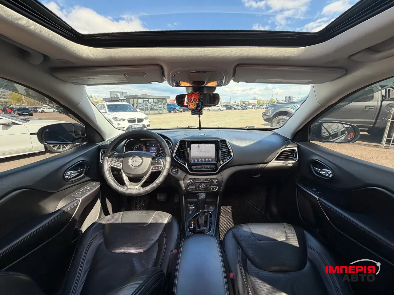 Jeep Cherokee - фото 20