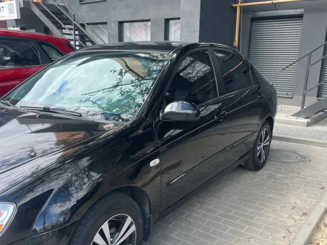 Kia Cerato - фото 3