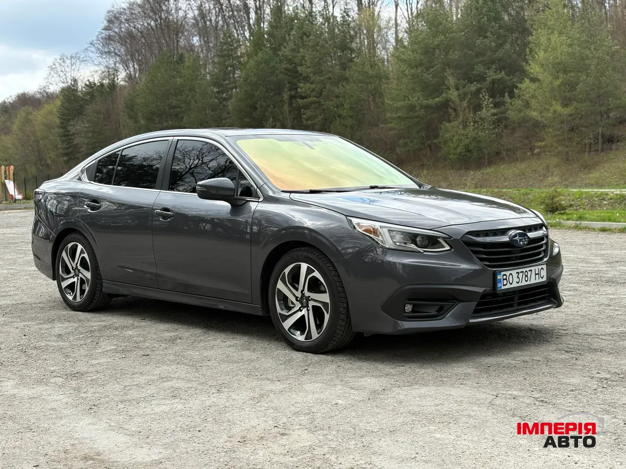 Subaru Legacy - фото 1