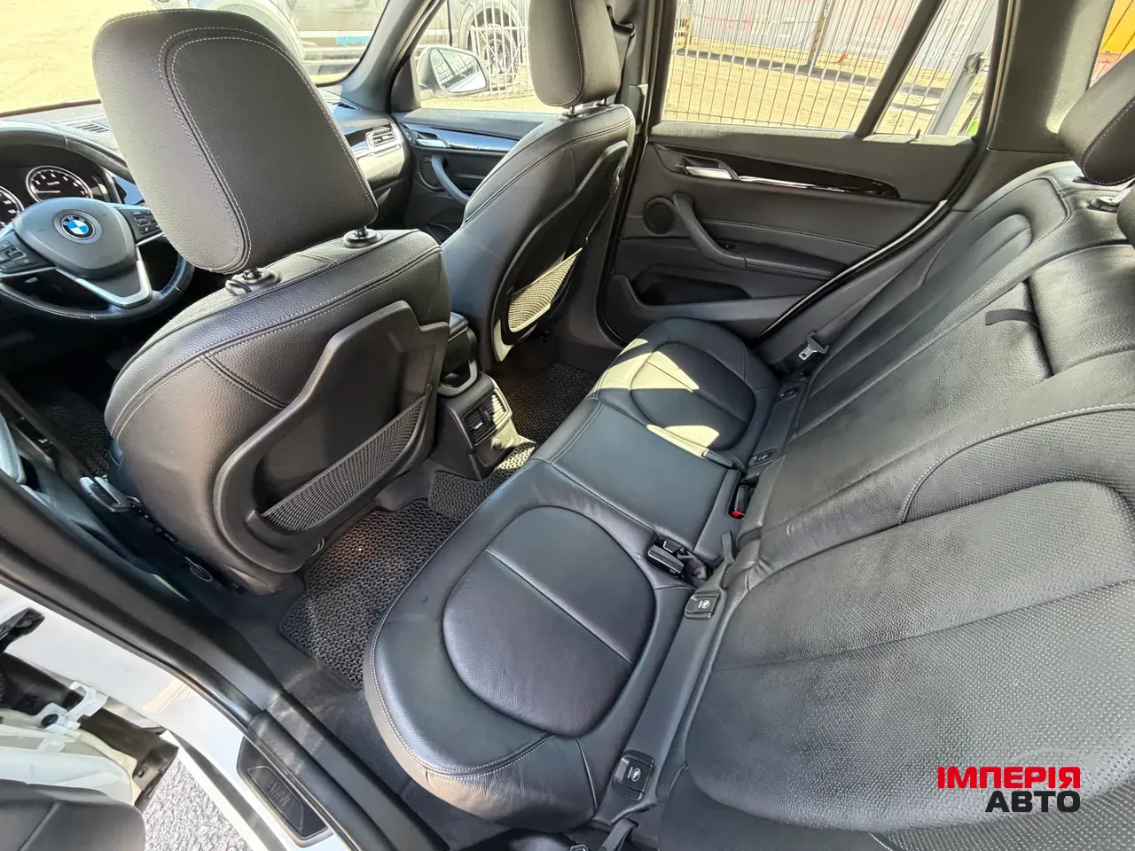 BMW X1 - фото 18