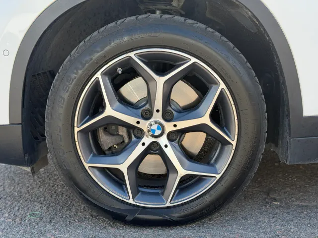 BMW X1 - фото 4