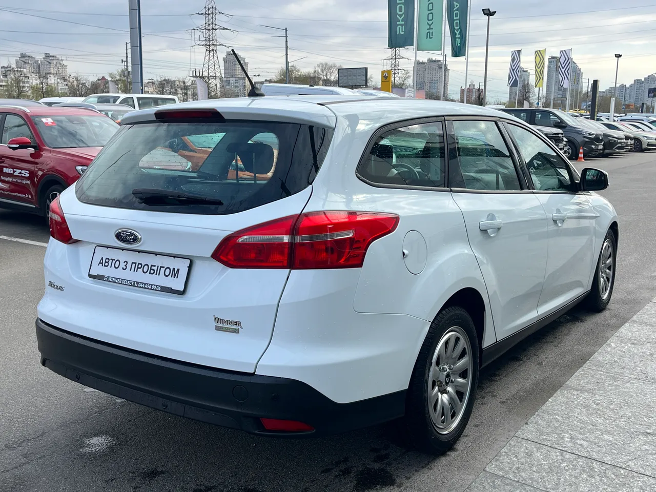 Ford Focus - фото 6