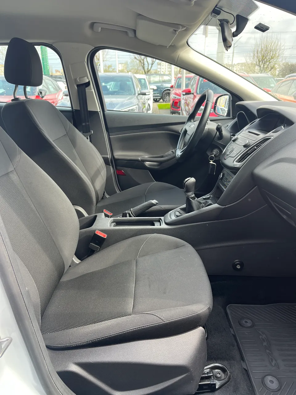 Ford Focus - фото 14