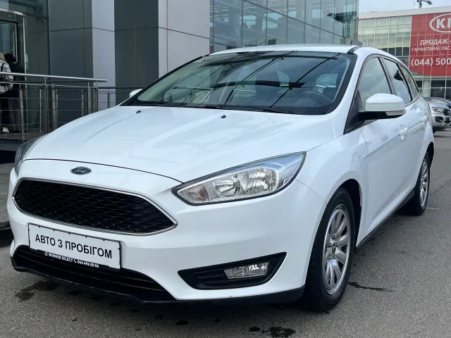 Ford Focus - фото 2
