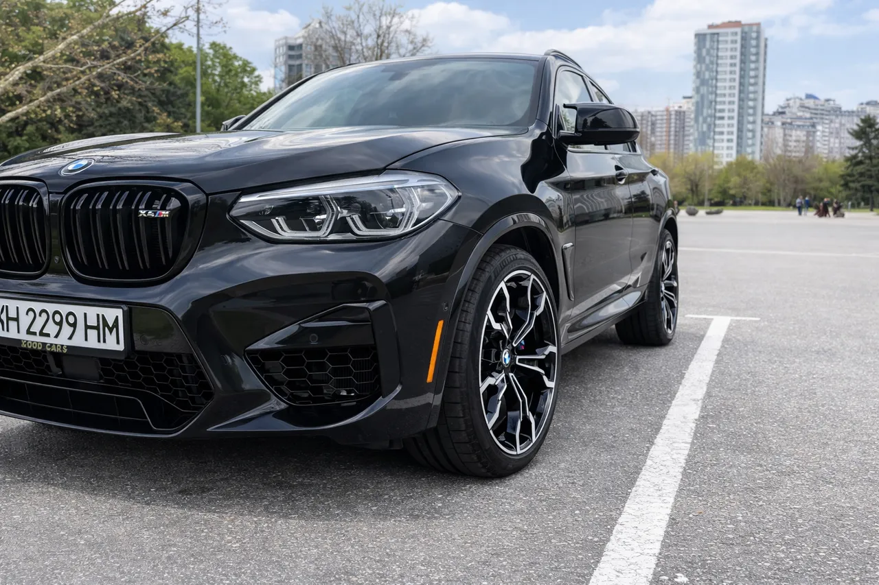 BMW X4 M - фото 2