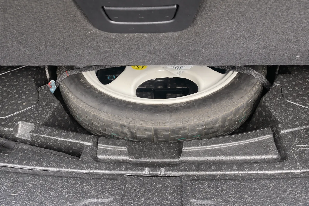 BMW X4 M - фото 27