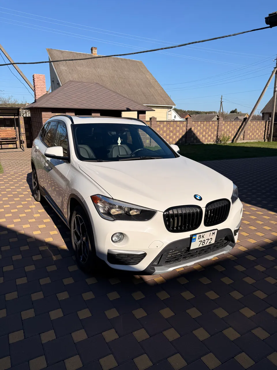 BMW X1 - фото 5