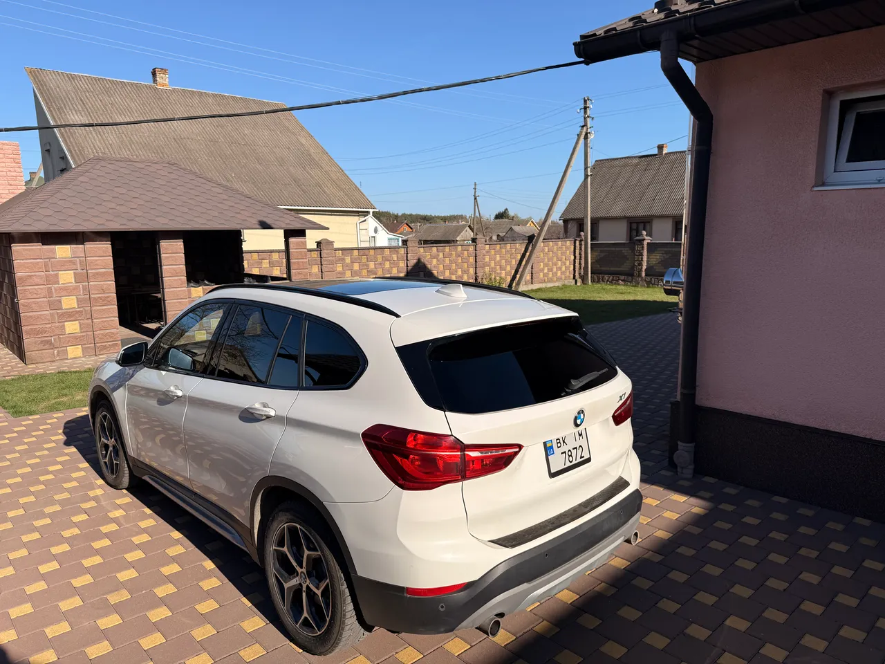 BMW X1 - фото 6