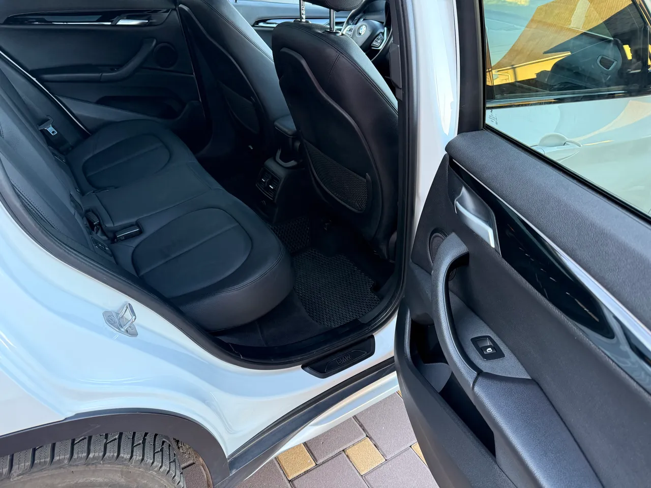 BMW X1 - фото 13