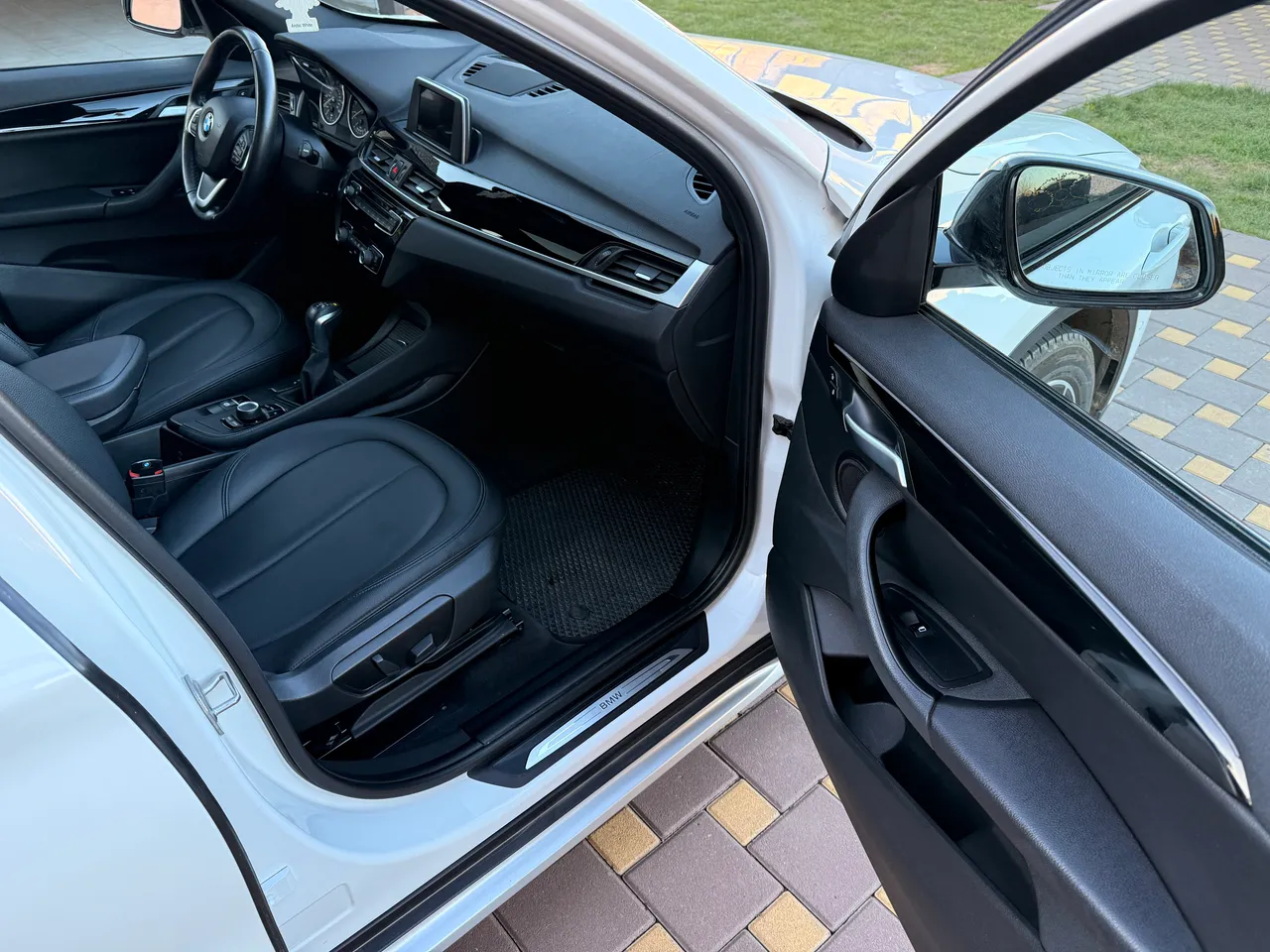 BMW X1 - фото 12