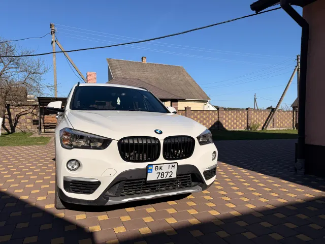 BMW X1 - фото 3