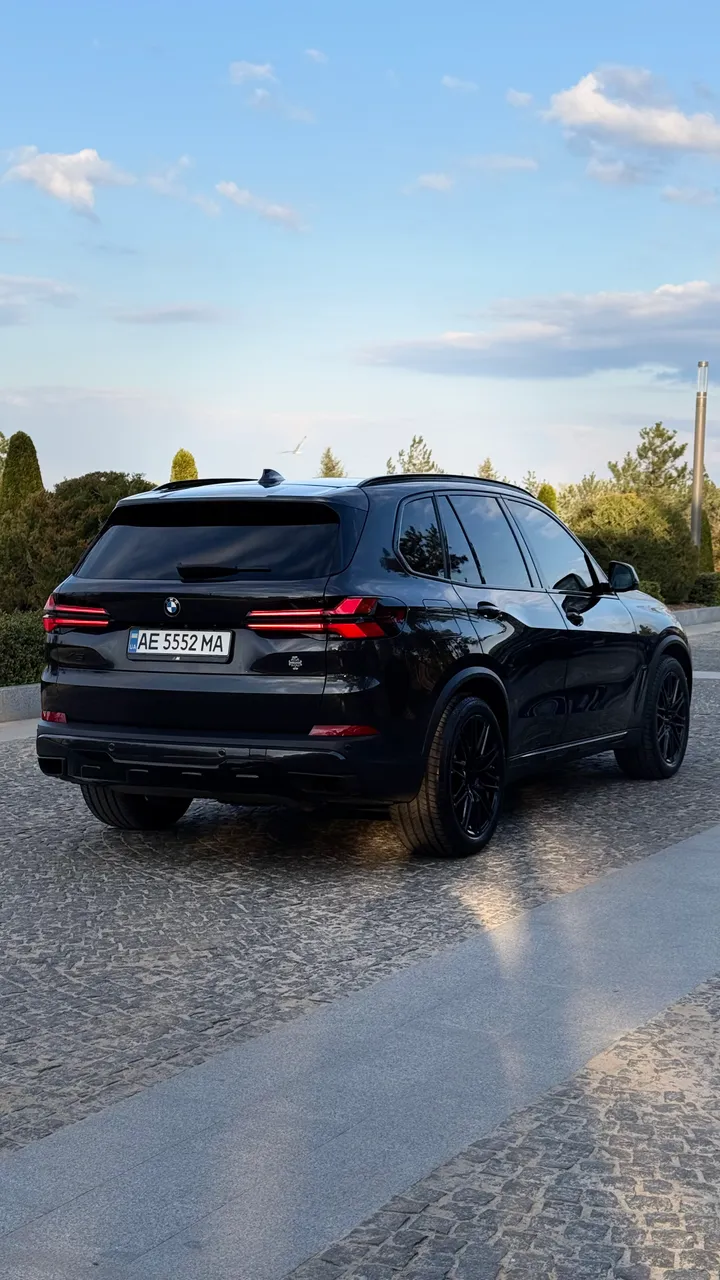 BMW X5 - фото 9
