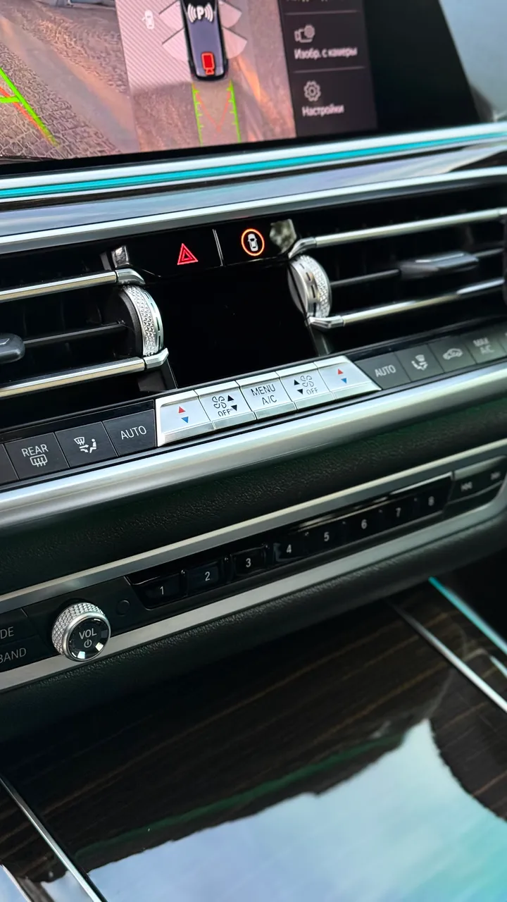 BMW X5 - фото 16