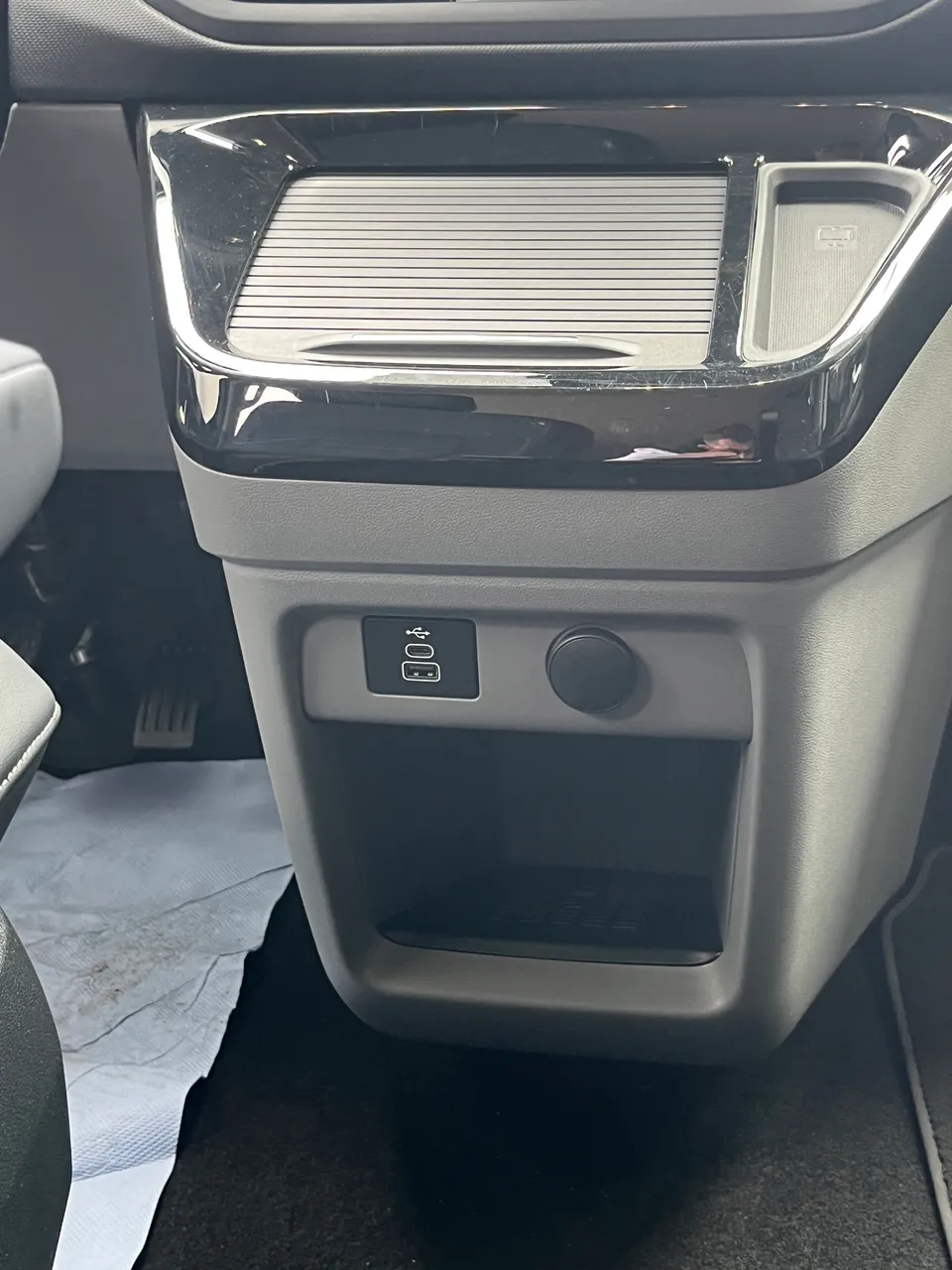 Ford Tourneo Custom - фото 35