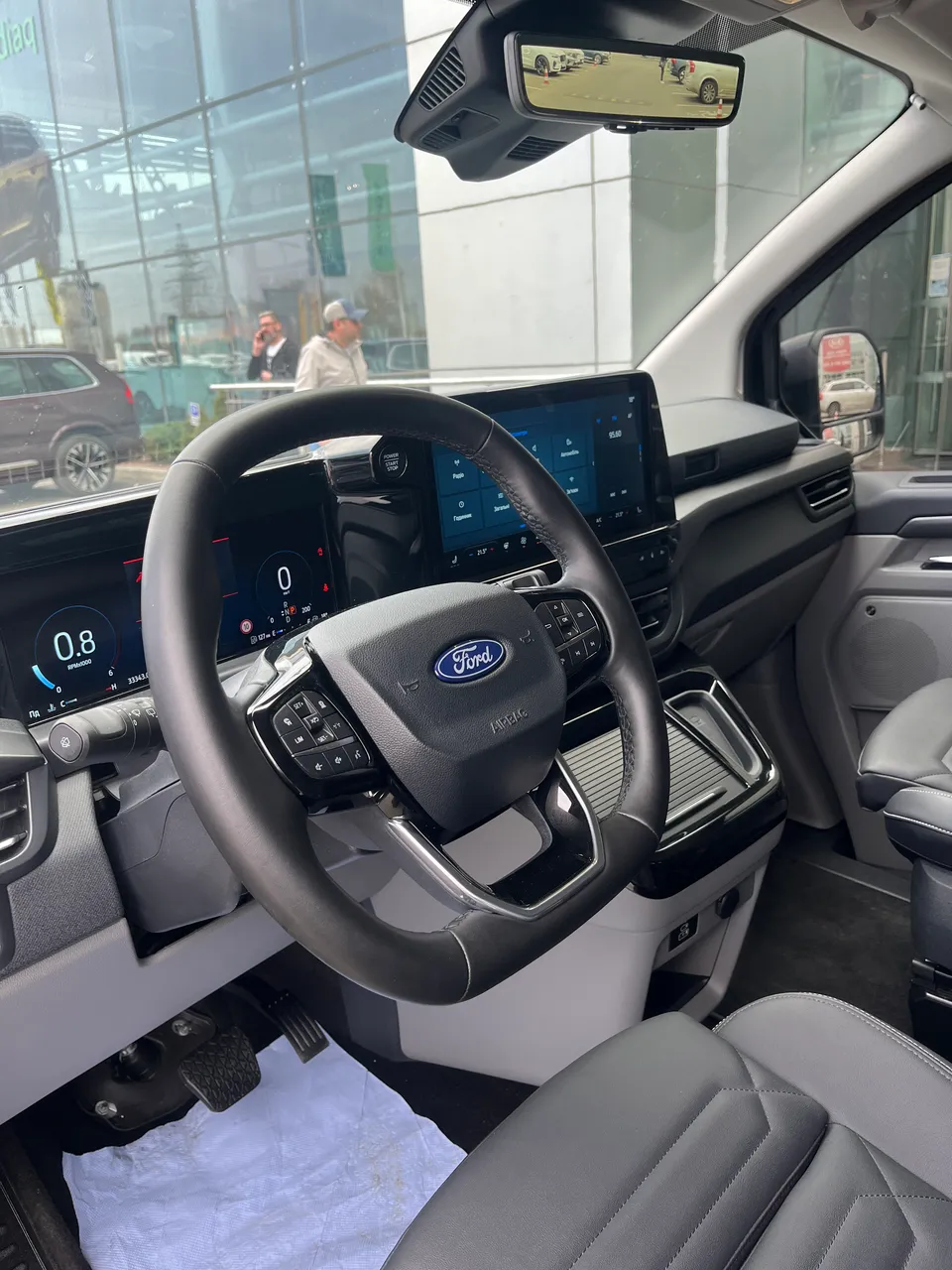 Ford Tourneo Custom - фото 40