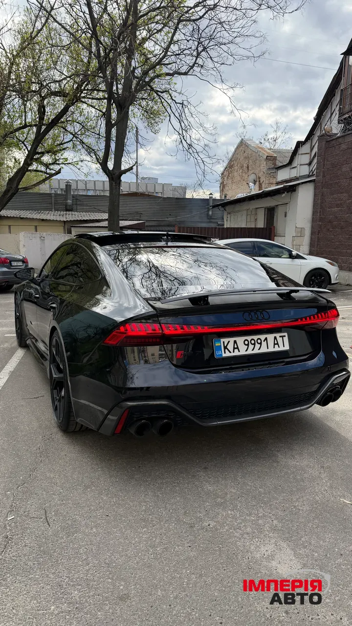 Audi RS 7 - фото 2