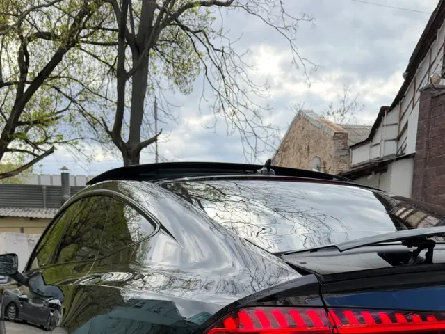 Audi RS 7 - фото 4