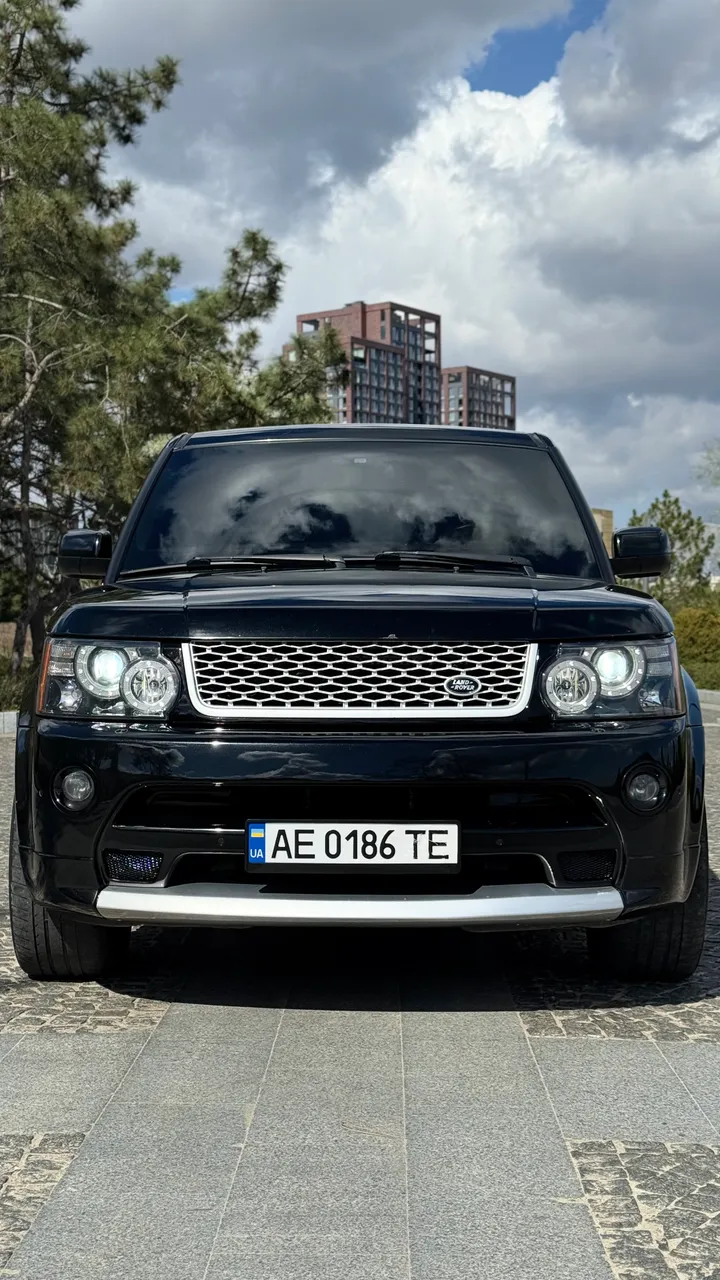 Land Rover Range Rover Sport - фото 1