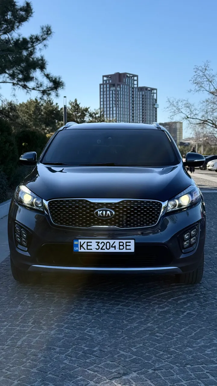 Kia Sorento - фото 1