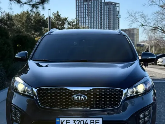 Kia Sorento - фото 1