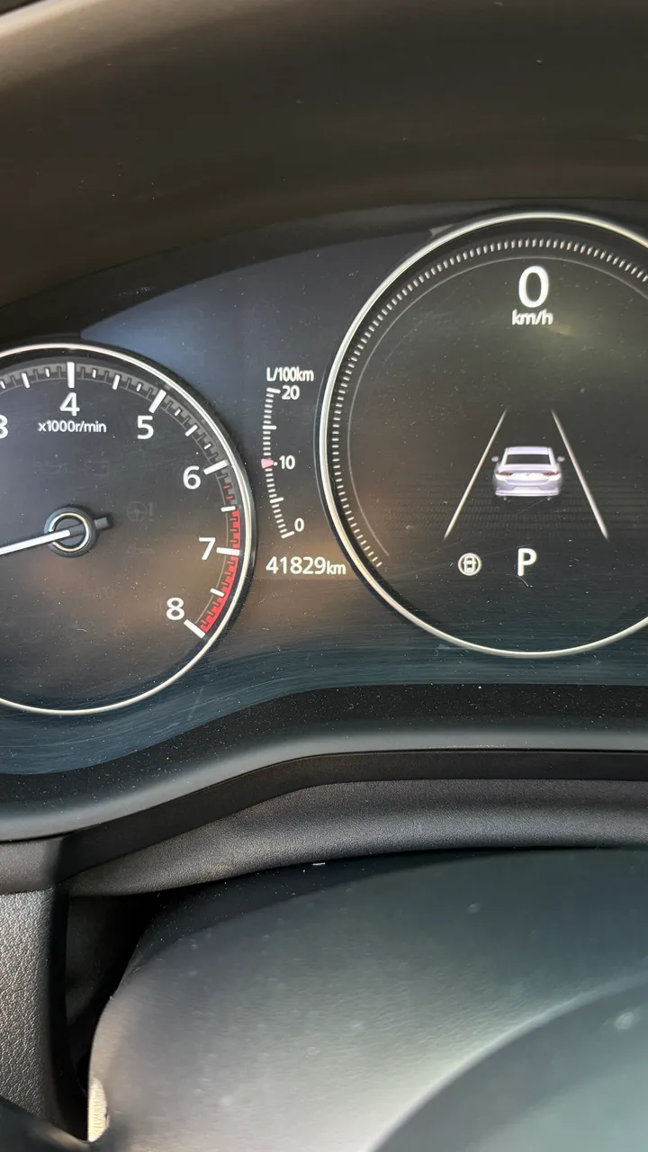 Mazda 3 - фото 13