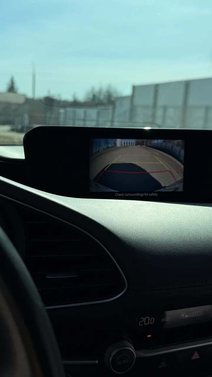 Mazda 3 - фото 14