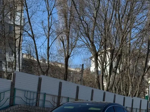 Mazda 3 - фото 2