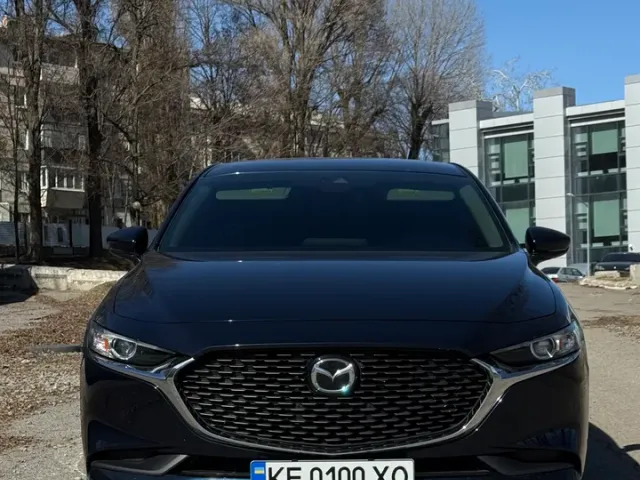 Mazda 3 - фото 1