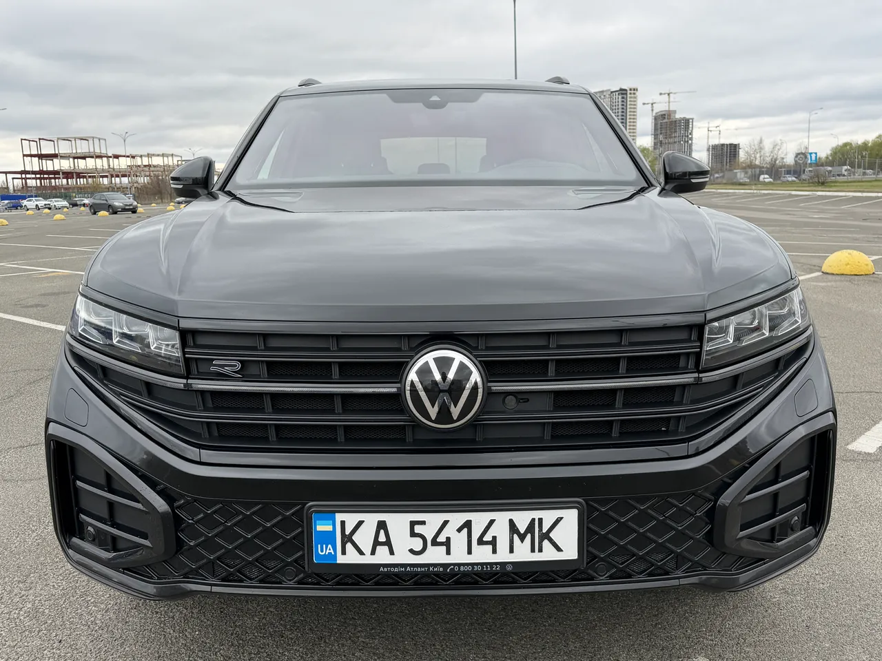 Volkswagen Touareg - фото 5