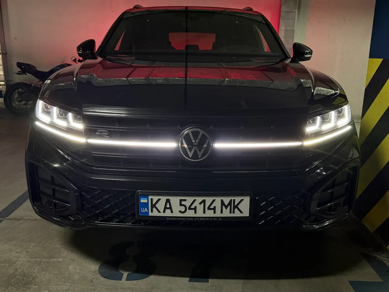 Volkswagen Touareg - фото 32