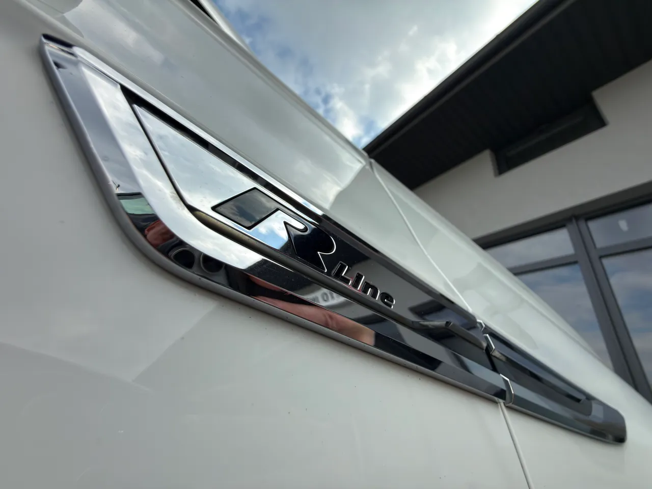 Volkswagen Touareg - фото 53