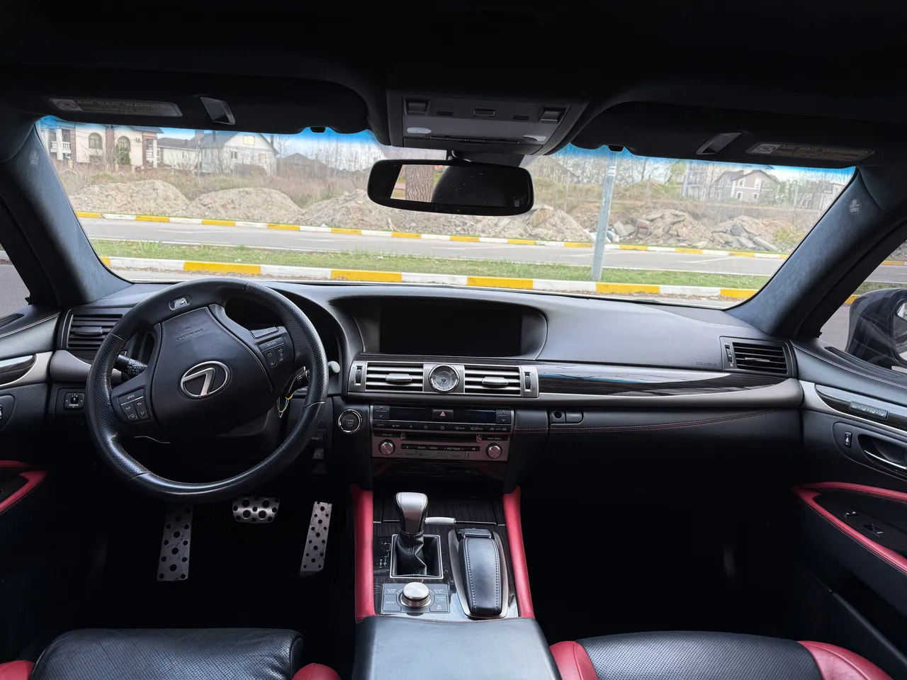 Lexus LS - фото 22