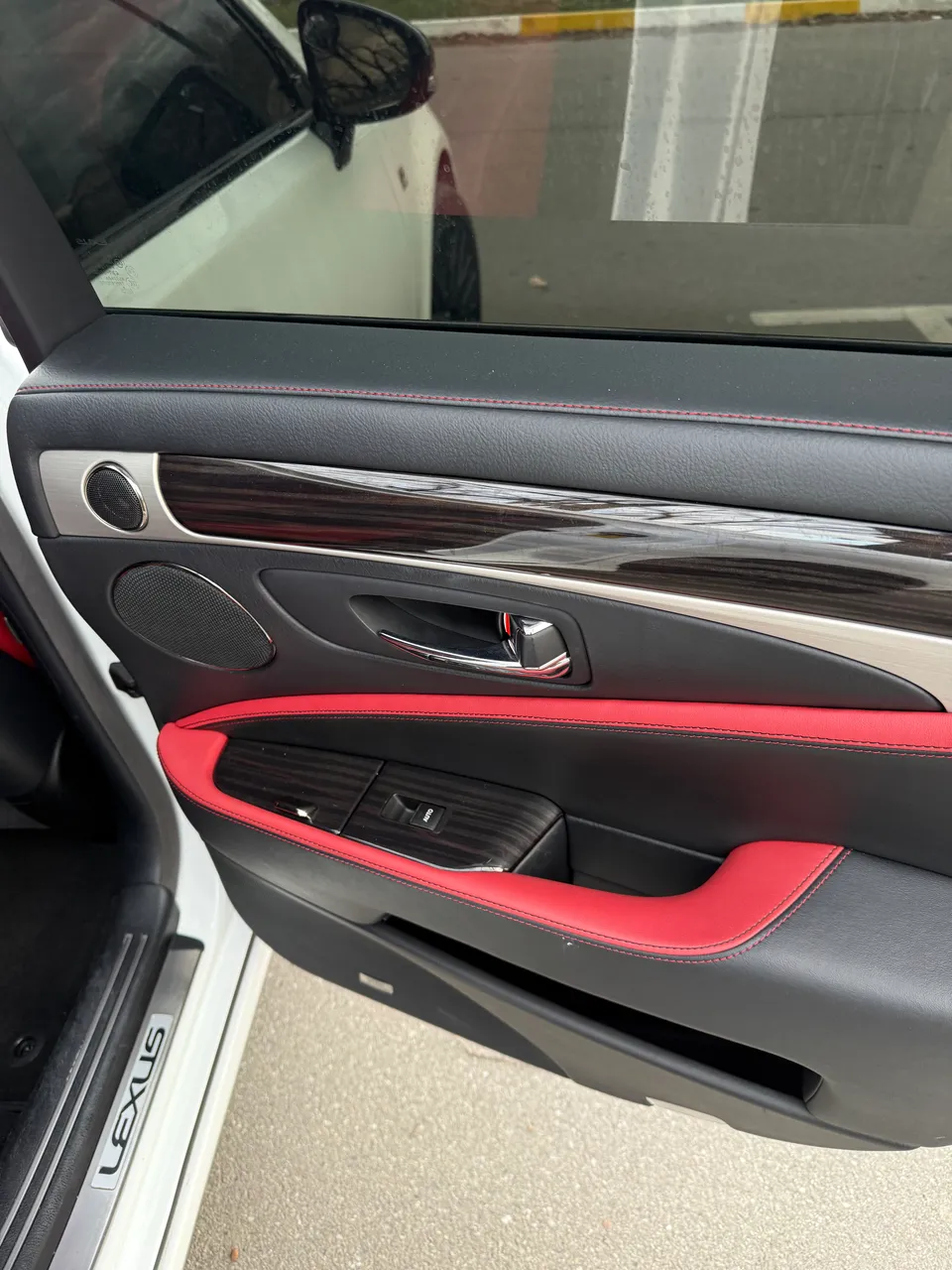 Lexus LS - фото 23