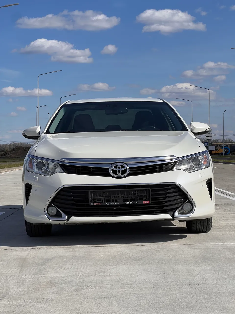 Toyota Camry - фото 8