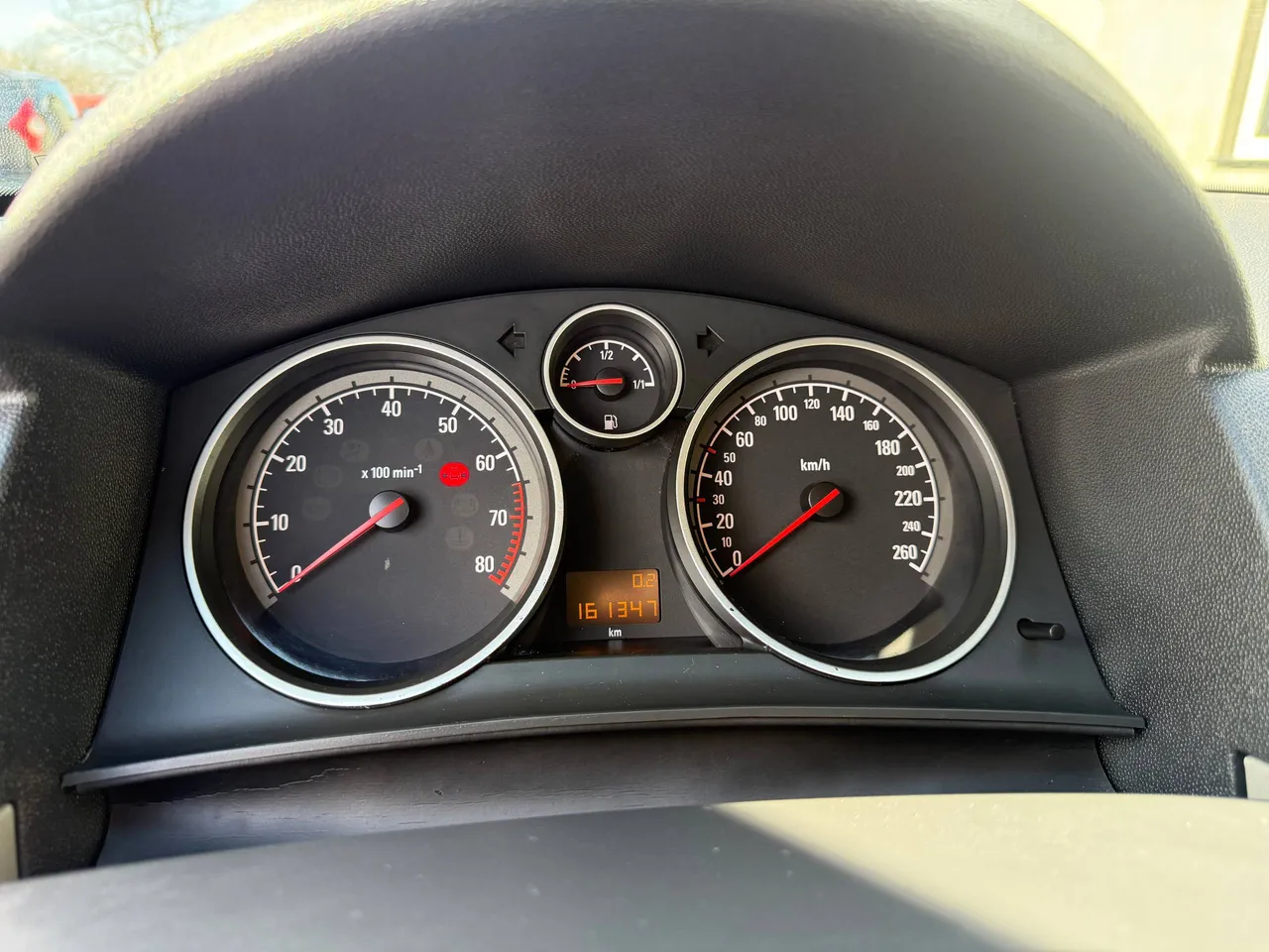 Opel Astra - фото 16