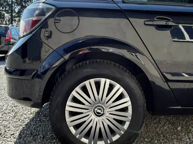 Opel Astra - фото 4