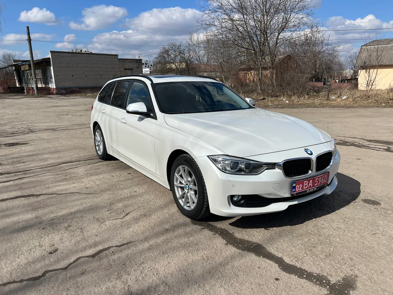 BMW 3 серії - фото 1