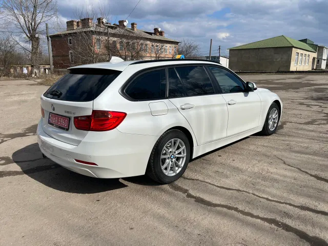 BMW 3 серії - фото 3