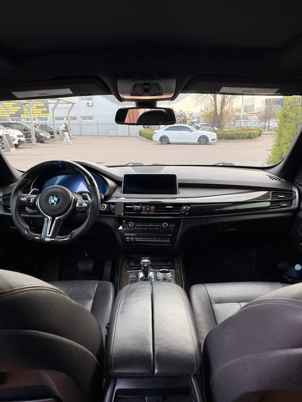 BMW X5 - фото 12