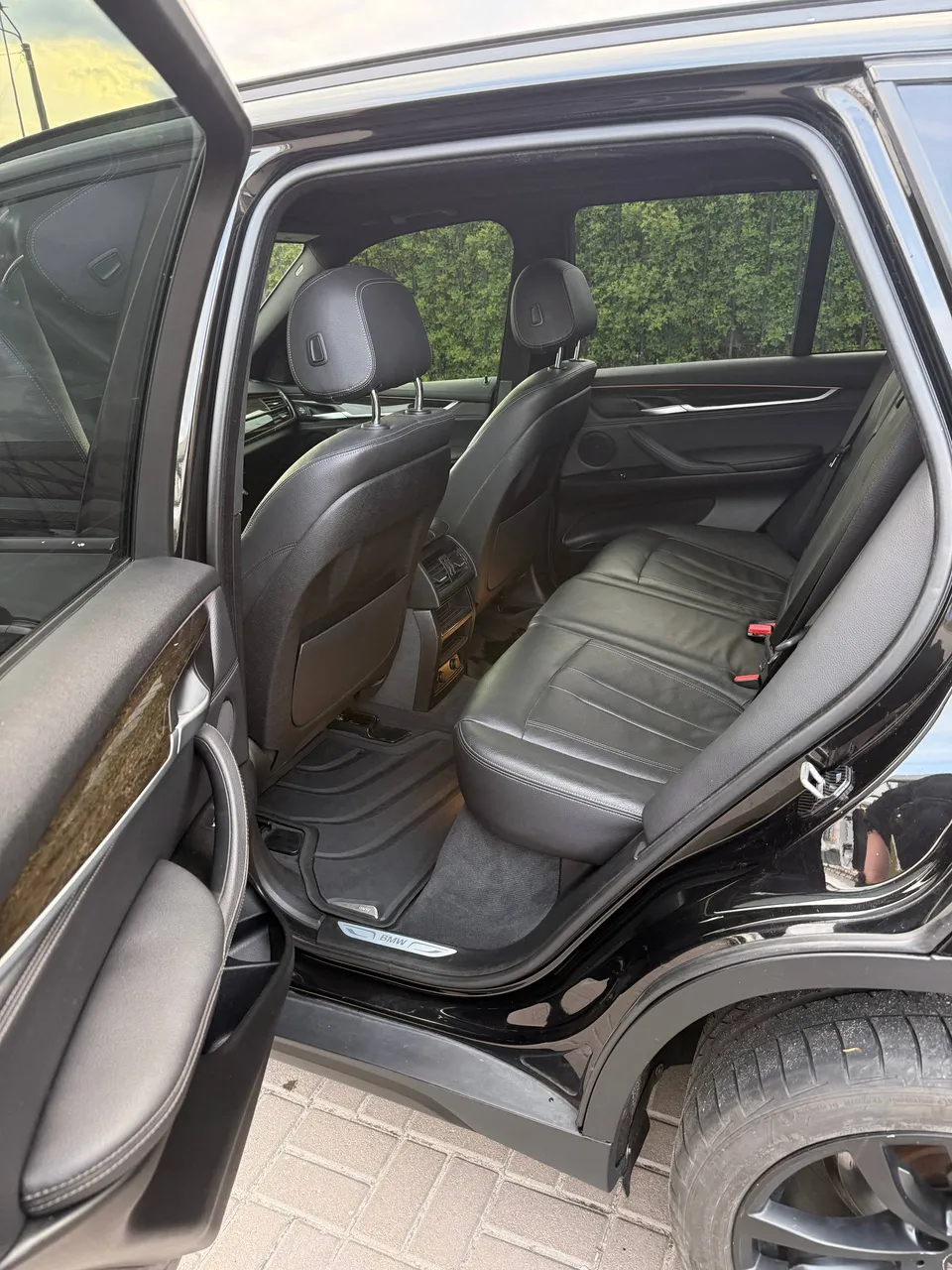 BMW X5 - фото 10