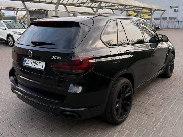 BMW X5 - фото 5