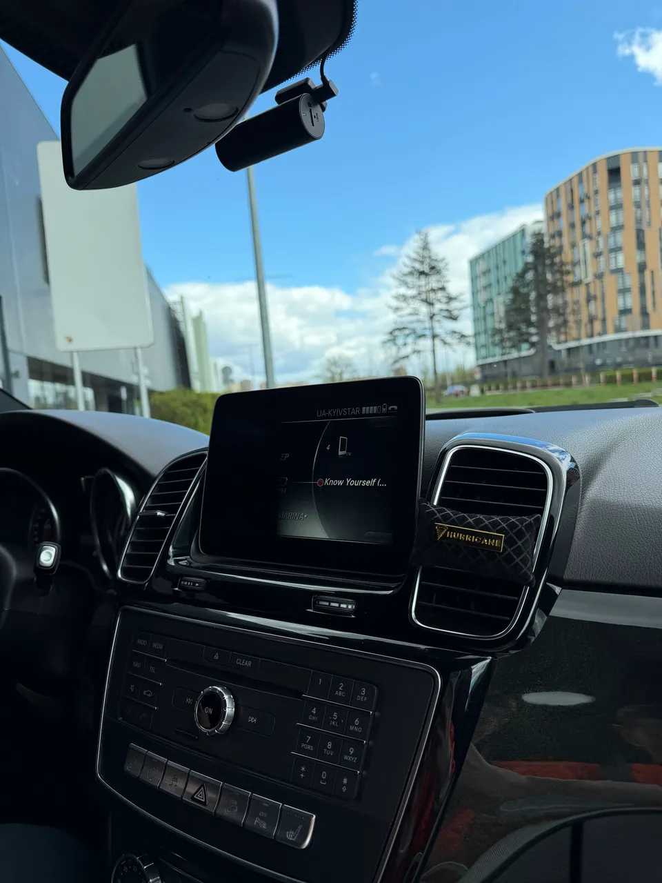 Mercedes-Benz GLE - фото 25