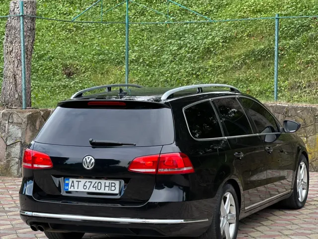 Volkswagen Passat - фото 4