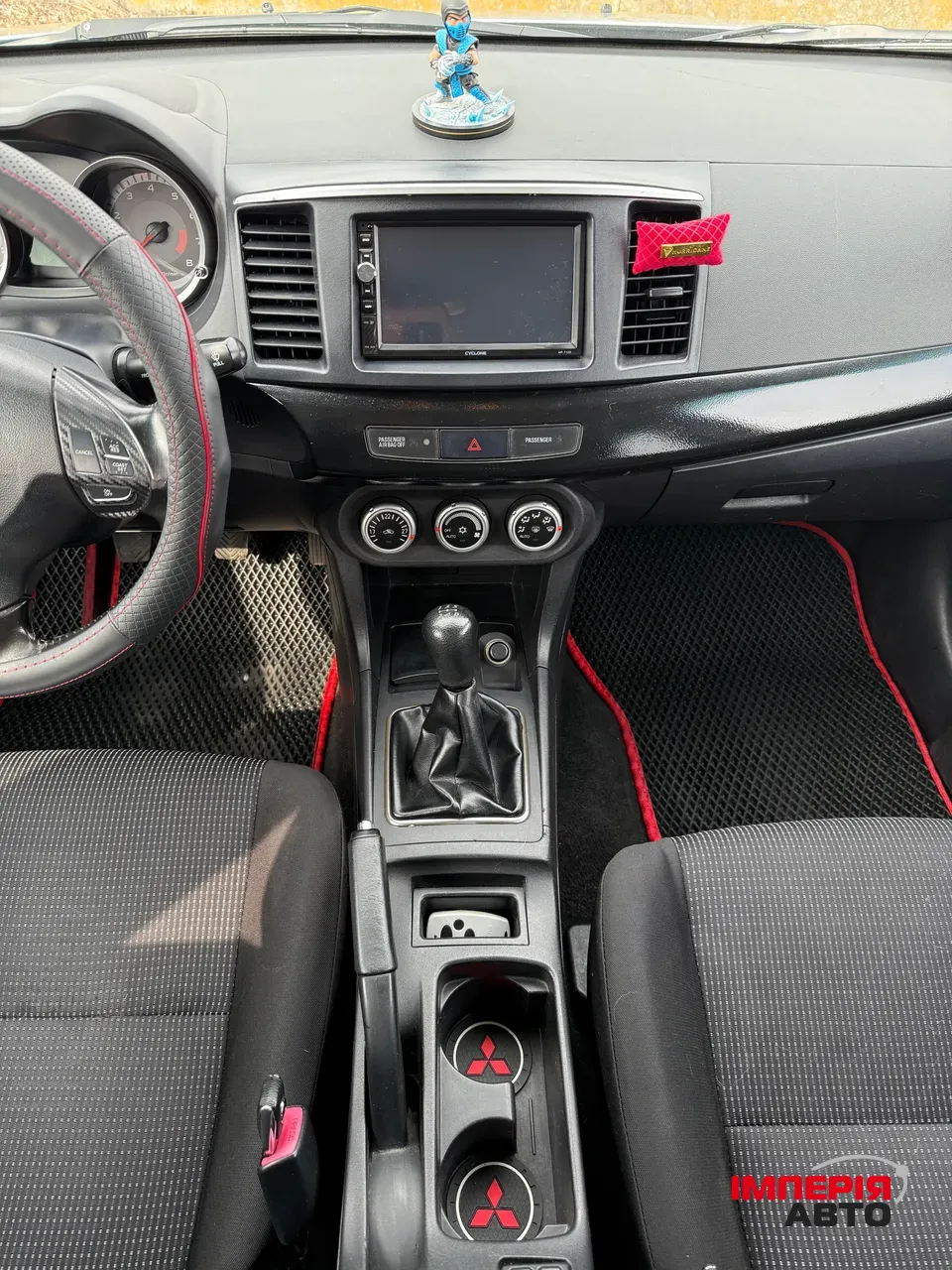 Mitsubishi Lancer - фото 20