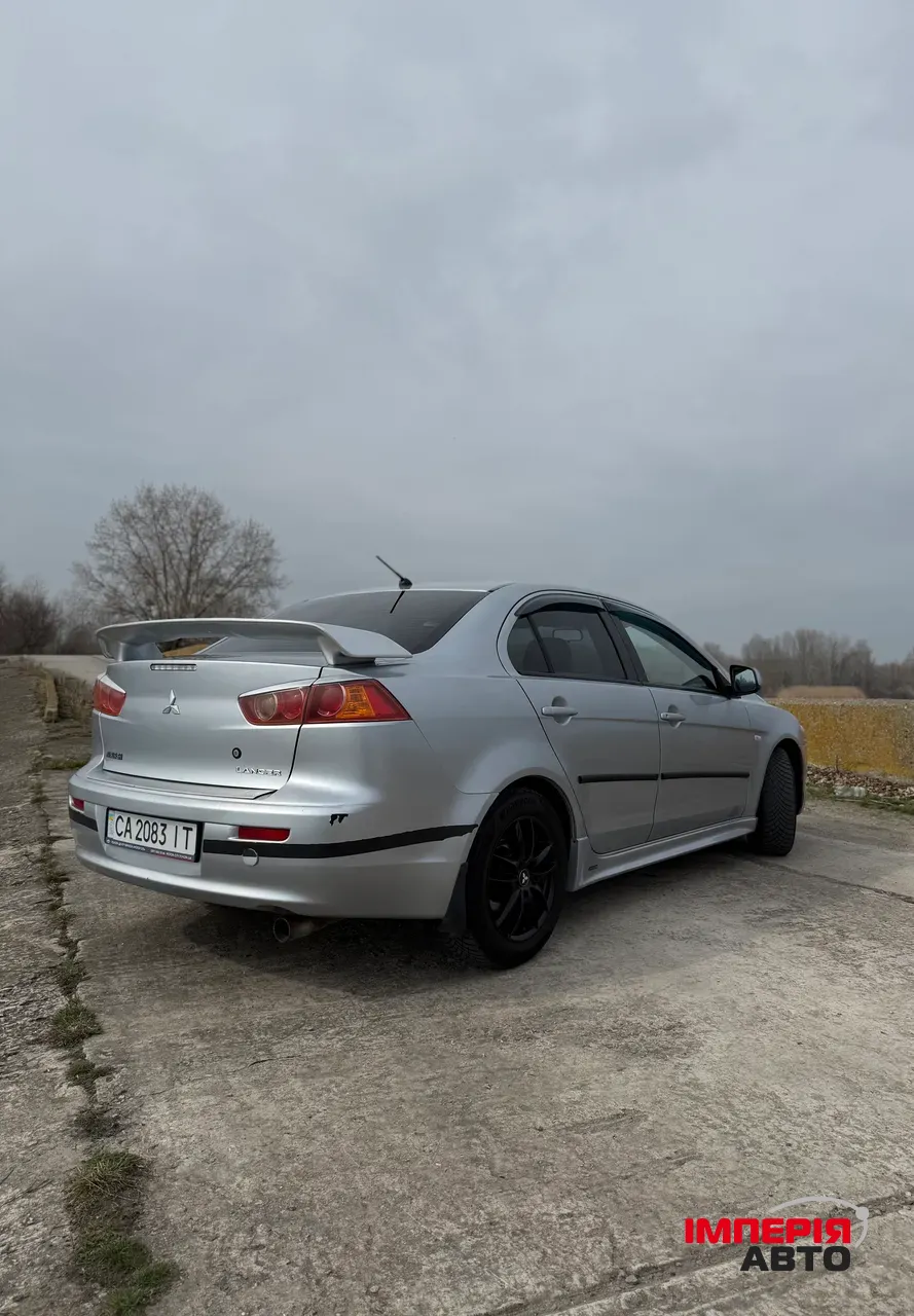 Mitsubishi Lancer - фото 5