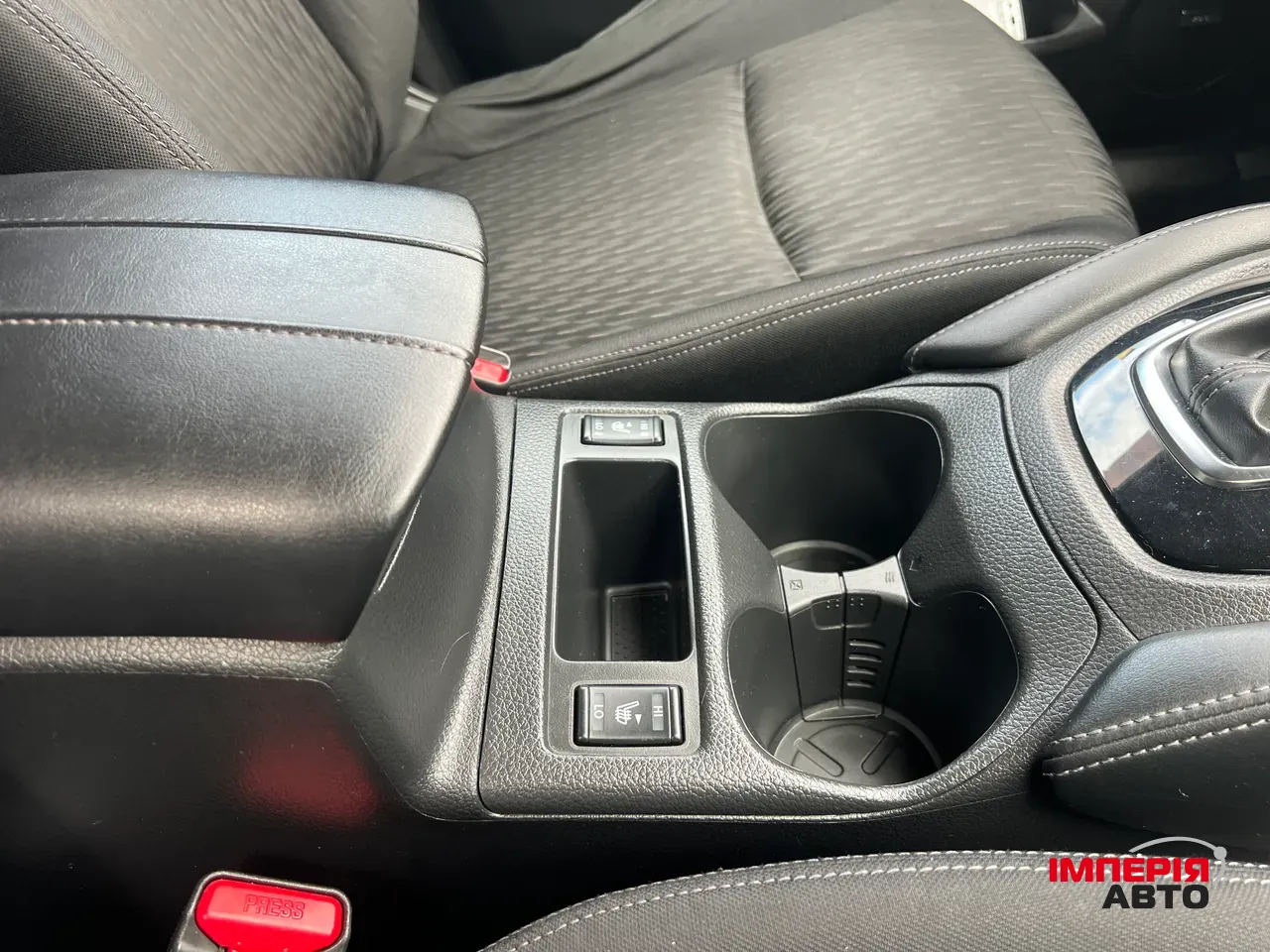 Nissan X-Trail - фото 25