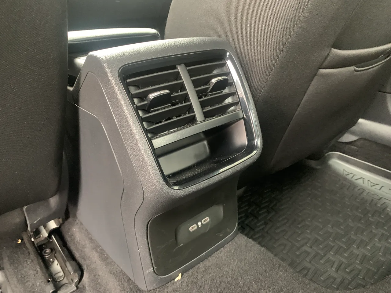 Skoda Octavia - фото 39