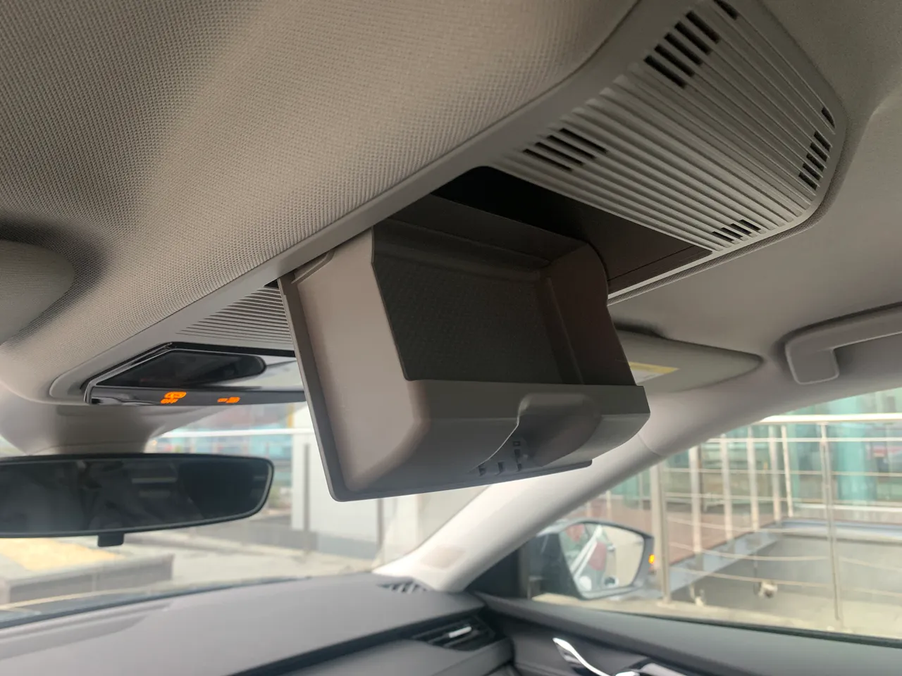 Skoda Octavia - фото 24