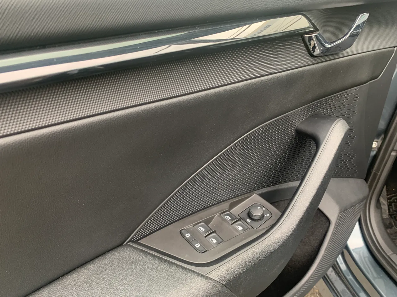 Skoda Octavia - фото 10